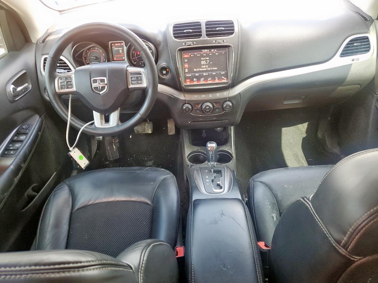 DODGE JOURNEY CROSSROAD