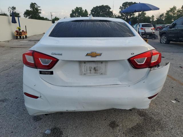 2018 CHEVROLET CRUZE LT 1G1BE5SM1J7165659
