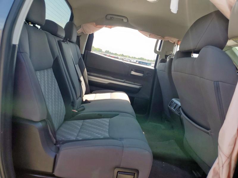 2019 TOYOTA TUNDRA CREWMAX SR5 5TFDW5F13KX851118