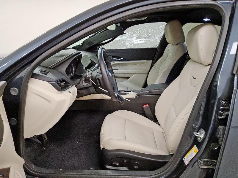 2025 CADILLAC CT4 PREMIU 1G6DB5RK2S0106307