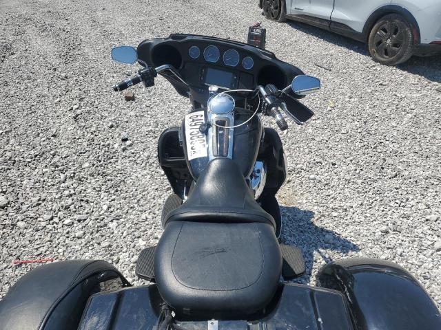 2021 HARLEY-DAVIDSON FLHTCUTG 1HD1MAF18MB857917