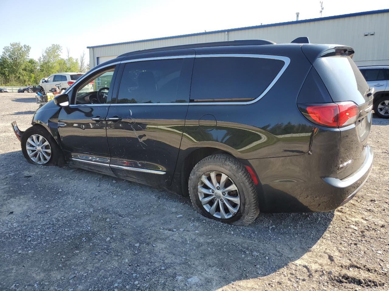 CHRYSLER PACIFICA TOURING L