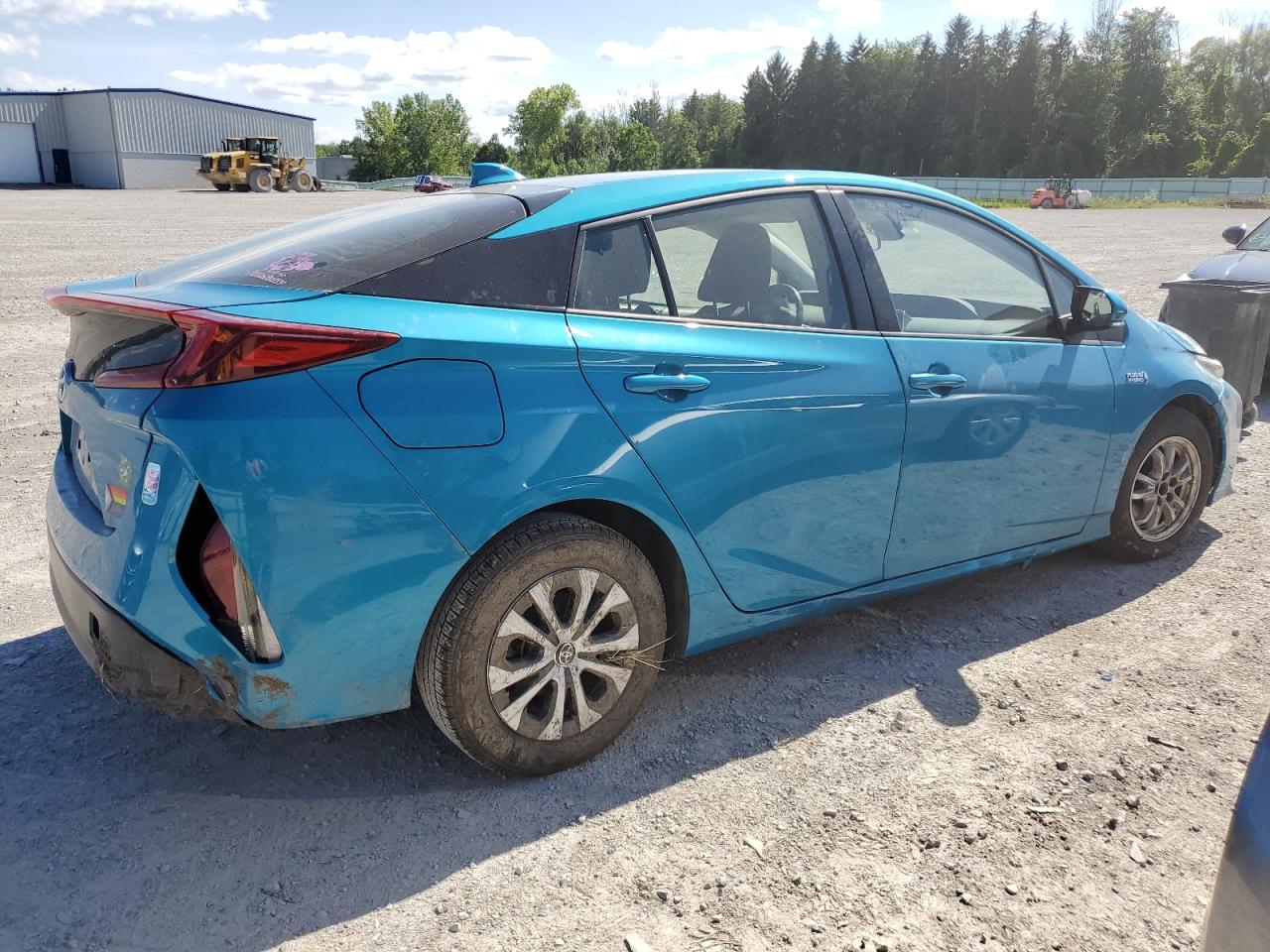 TOYOTA PRIUS PRIME LE