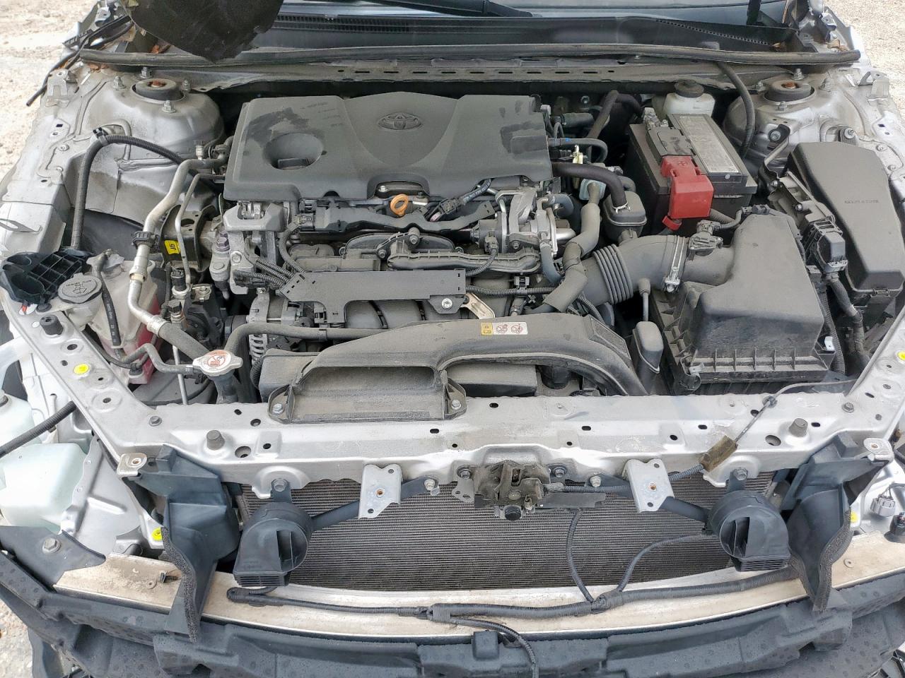 Toyota Camry le 2020