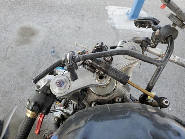 2002 SUZUKI TL1000 R JS1VT52AX22101404