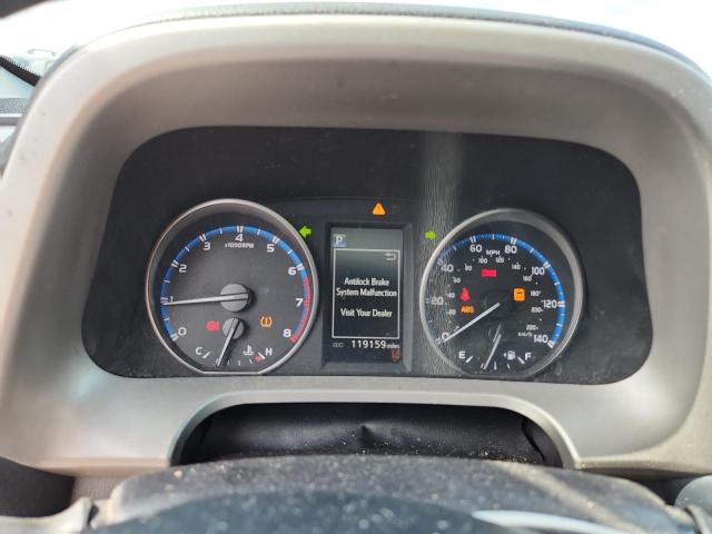 2018 TOYOTA RAV4 ADVEN 2T3WFREV0JW482998