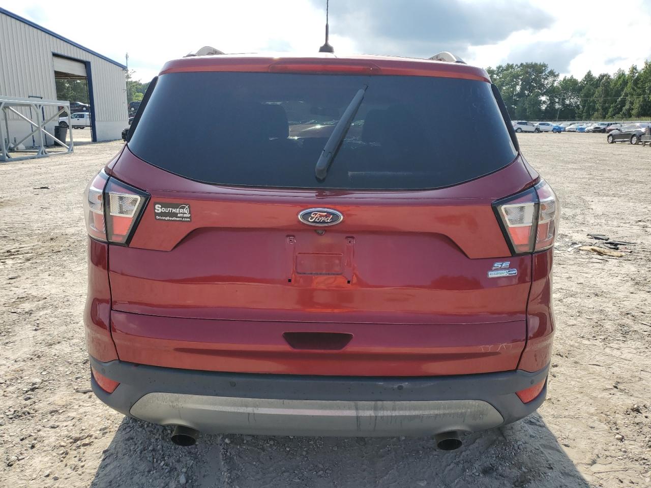 FORD ESCAPE SE