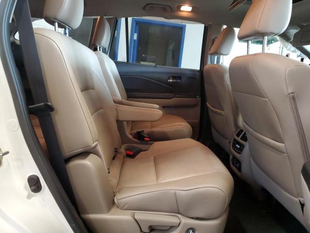 2018 HONDA PILOT ELITE 5FNYF6H00JB062235