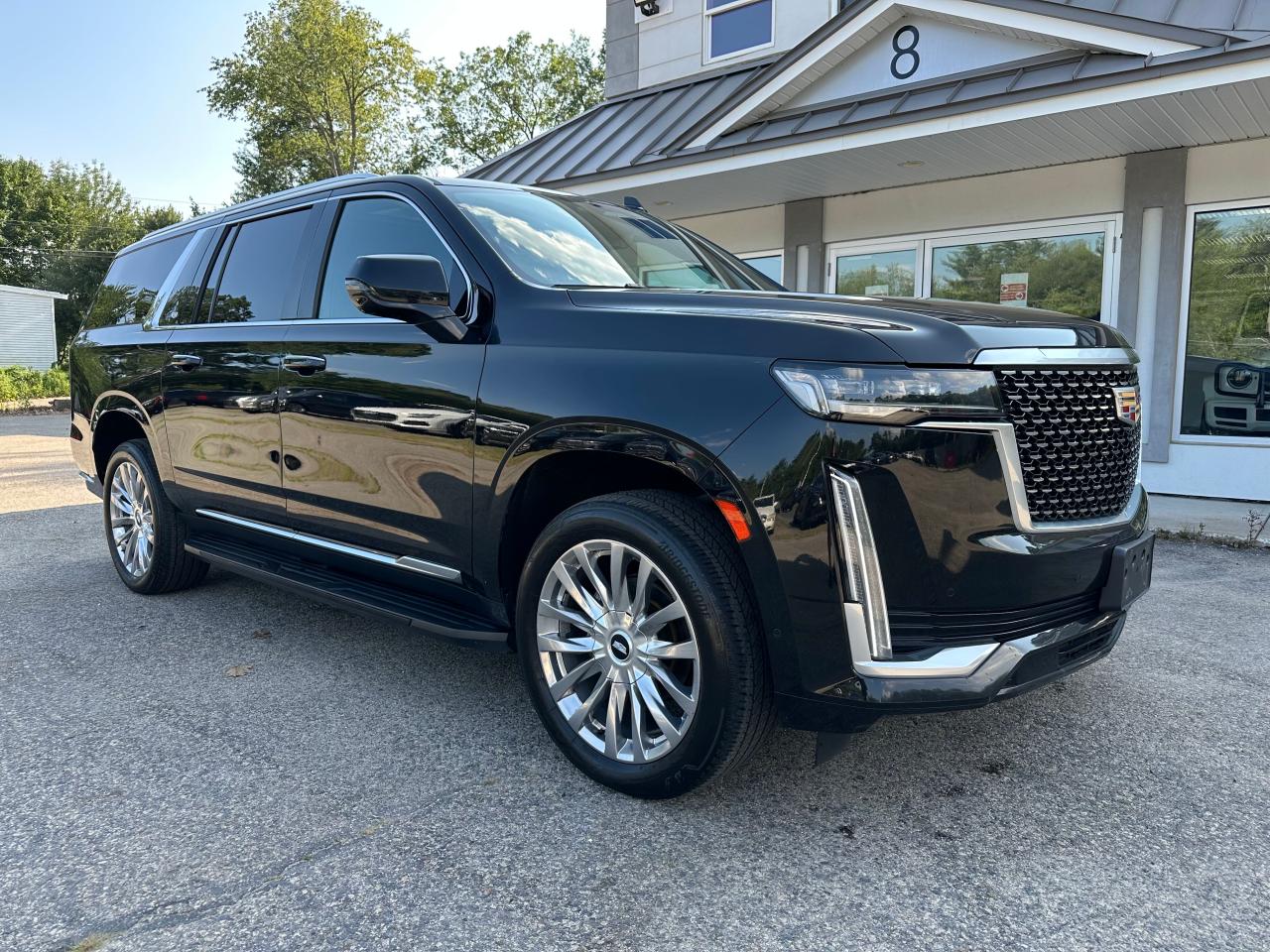 CADILLAC ESCALADE ESV PREMIUM LUXURY