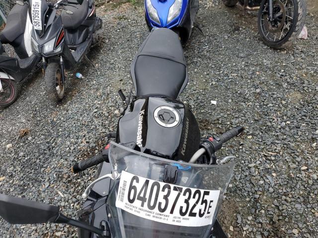 2011 KAWASAKI EX650 C JKAEXEC10BDA69220