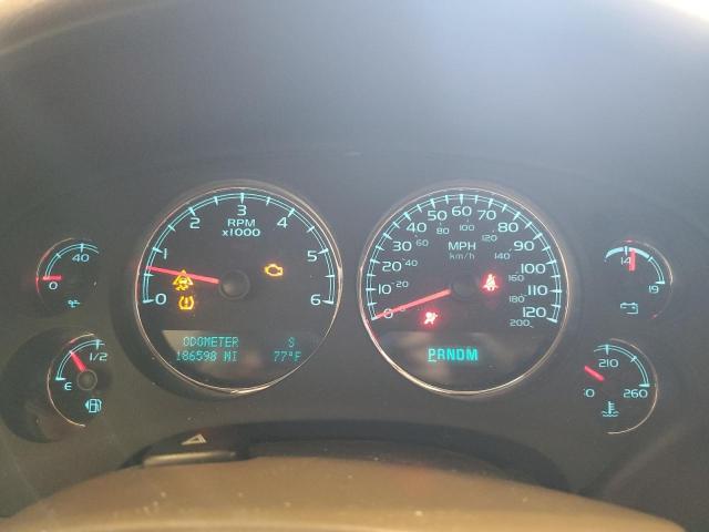 2011 CHEVROLET SUBURBAN L - 1GNSKKE35BR237672