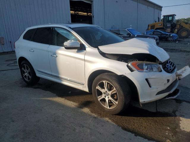 2015 VOLVO XC60 T6 PL YV4902RD0F2582880