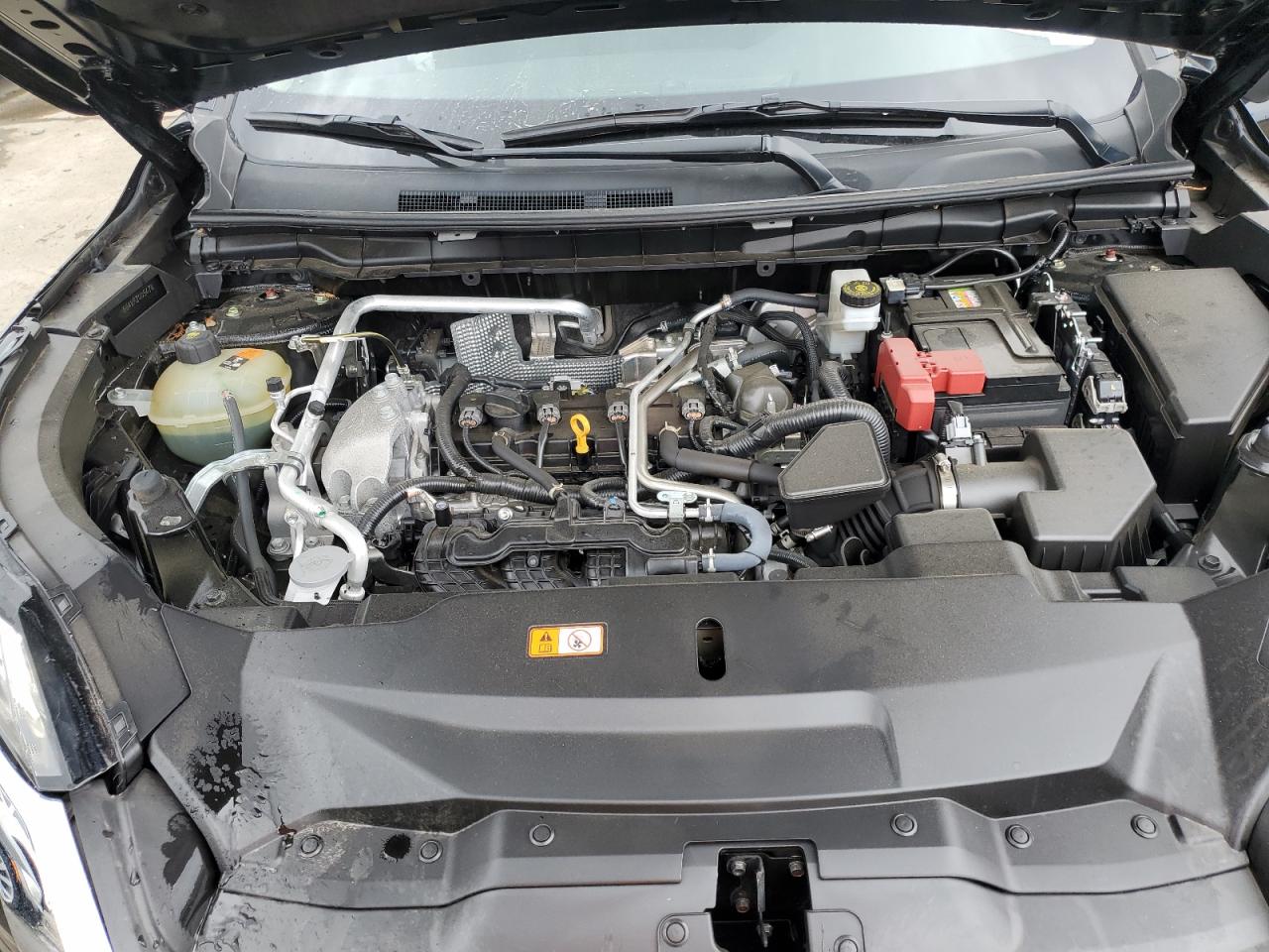 MITSUBISHI OUTLANDER SE