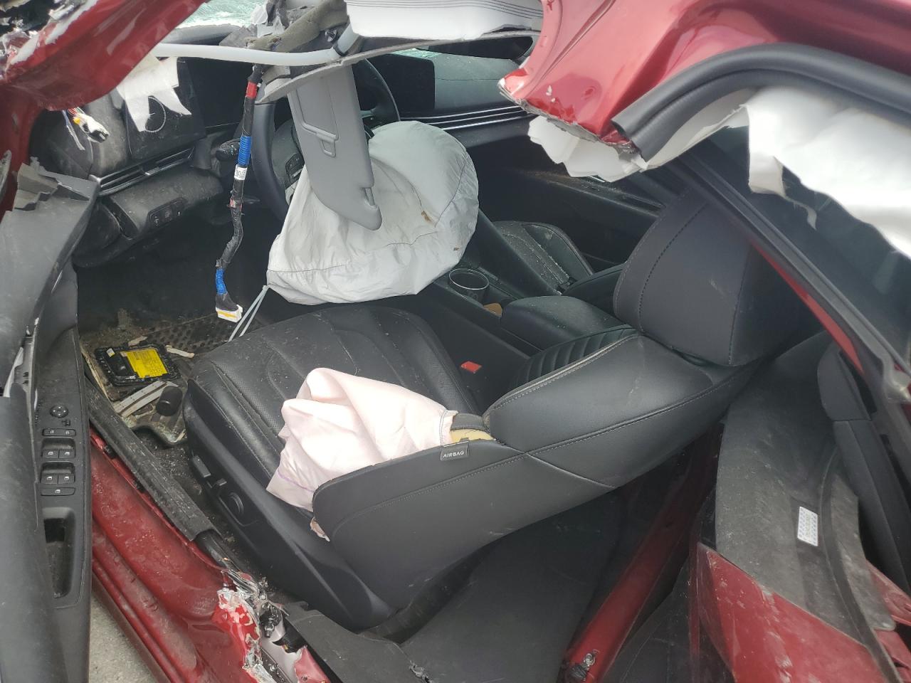 HYUNDAI ELANTRA LIMITED