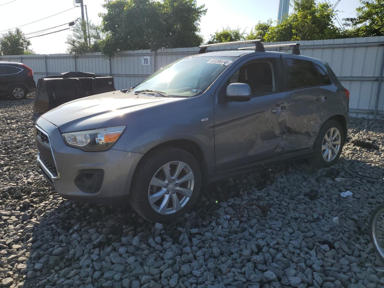 MITSUBISHI OUTLANDER ES