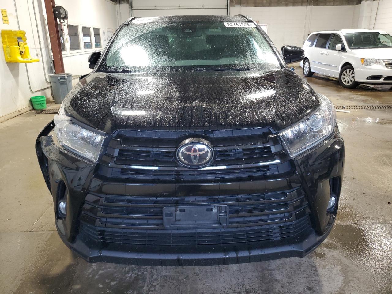 Toyota Highlander 2017