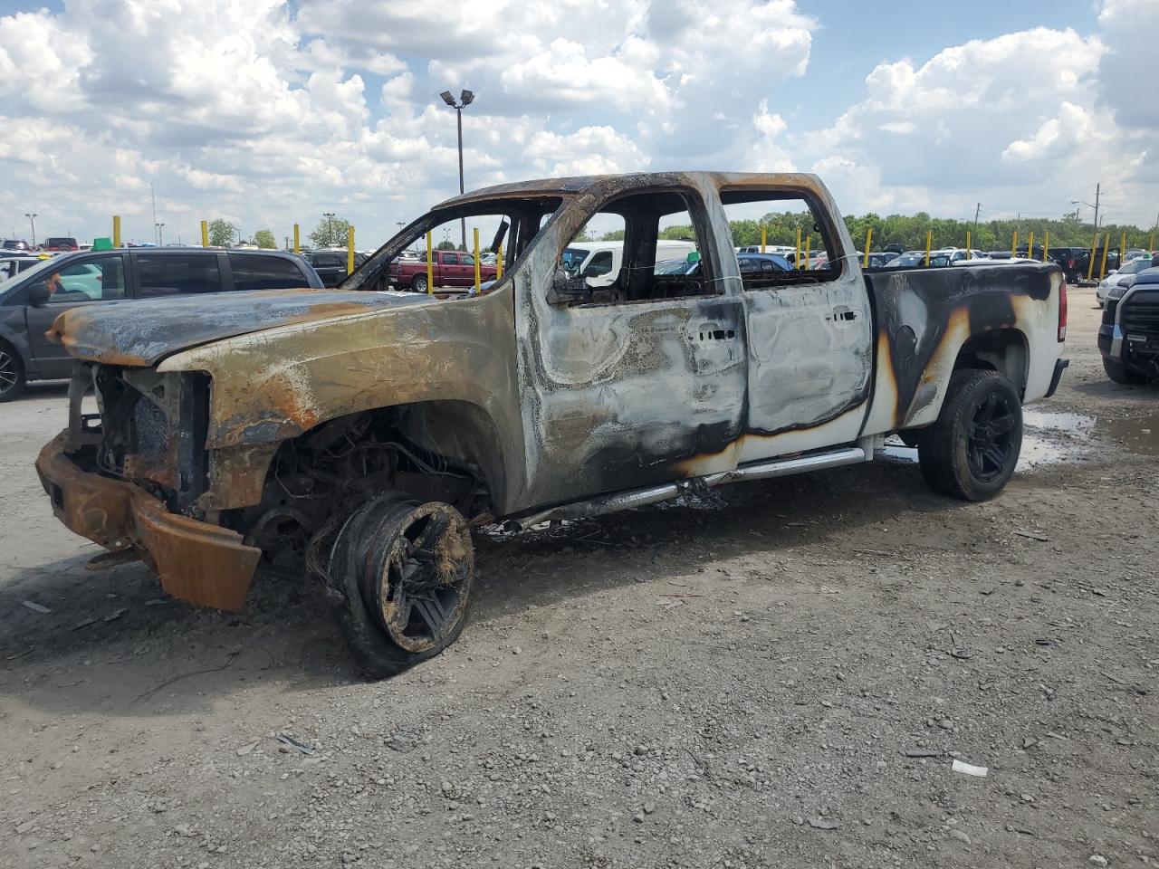 GMC SIERRA K2500 DENALI