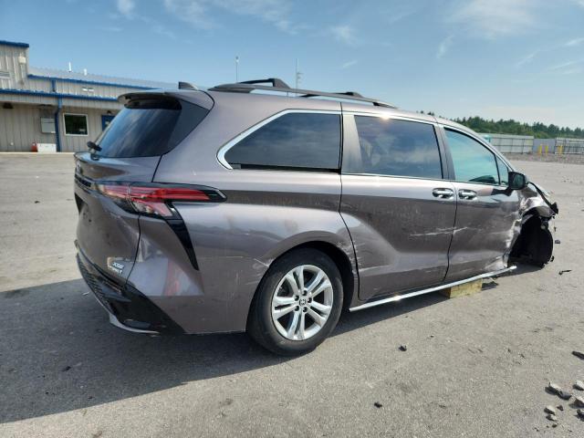 2021 TOYOTA SIENNA XSE 5TDDSKFC6MS004209