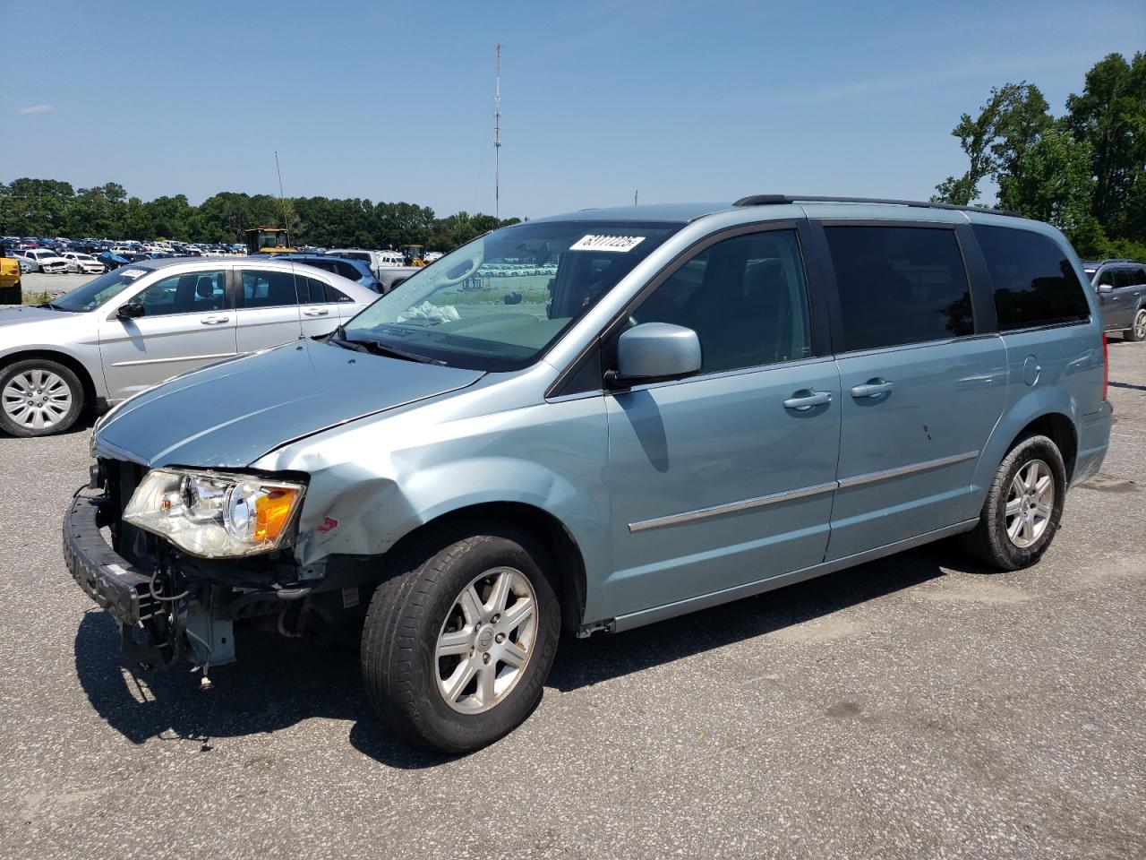 CHRYSLER TOWN & COUNTRY TOURING