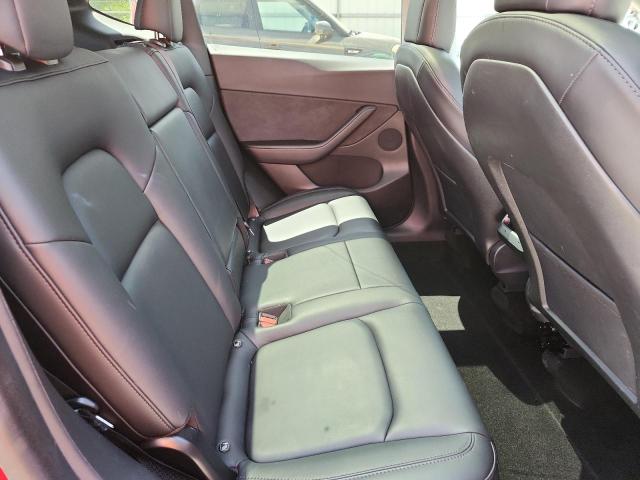 2021 TESLA MODEL Y 5YJYGDEFXMF070311