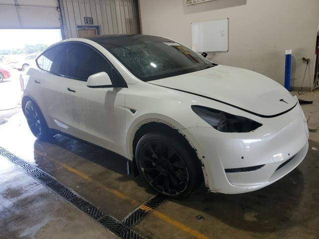 2022 TESLA MODEL Y 7SAYGAEE2NF338455
