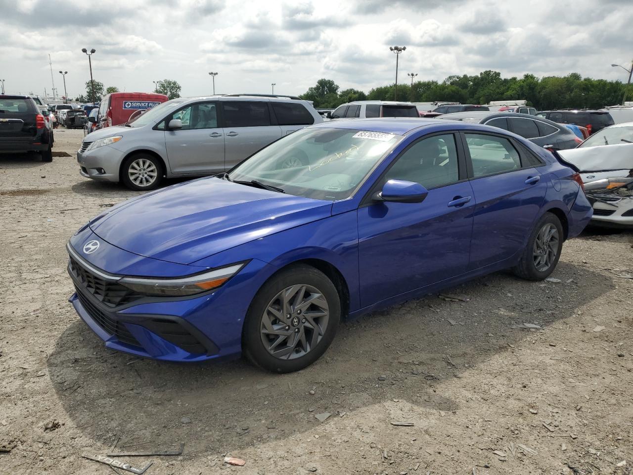 HYUNDAI ELANTRA SEL