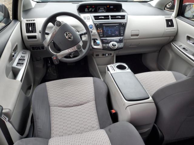 2017 TOYOTA PRIUS V JTDZN3EUXHJ067054