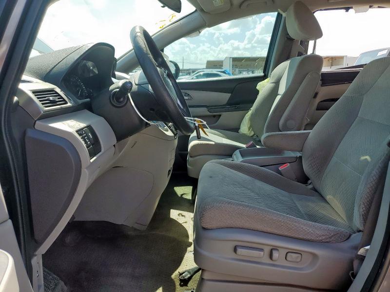 2016 HONDA ODYSSEY SE 5FNRL5H30GB043825
