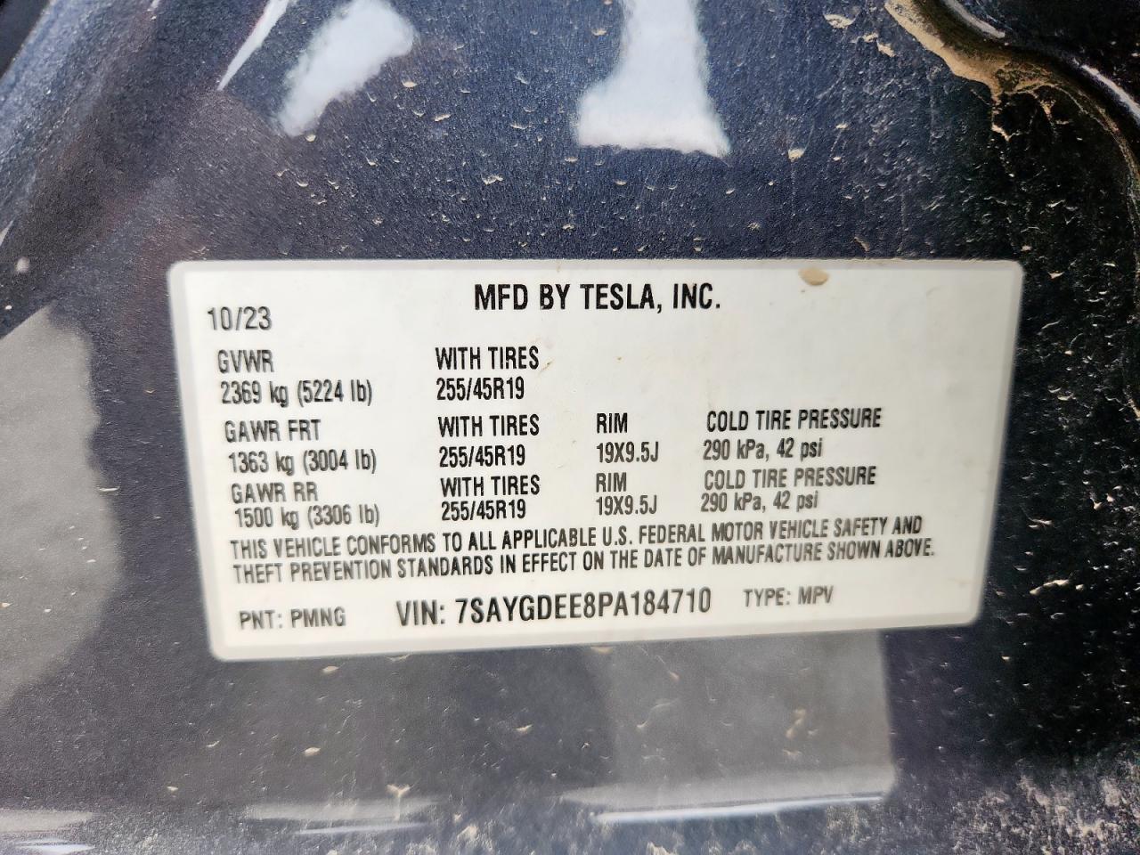 Tesla Model y 2023
