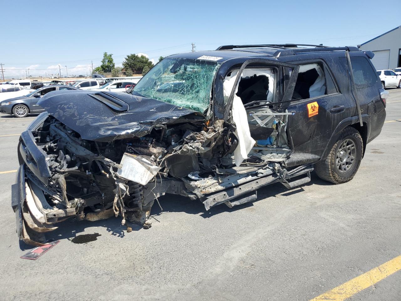 TOYOTA 4RUNNER SR5/SR5 PREMIUM