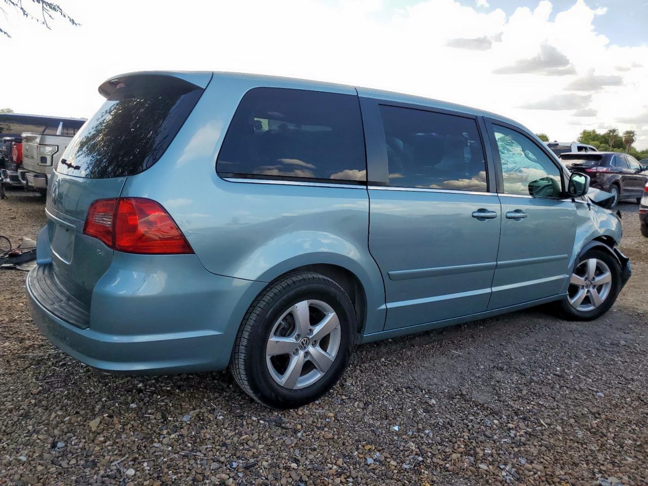 VOLKSWAGEN ROUTAN SE