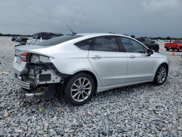 Vin: 3fa6p0hd1hr402897, lot: 63390775, ford fusion se 20173
