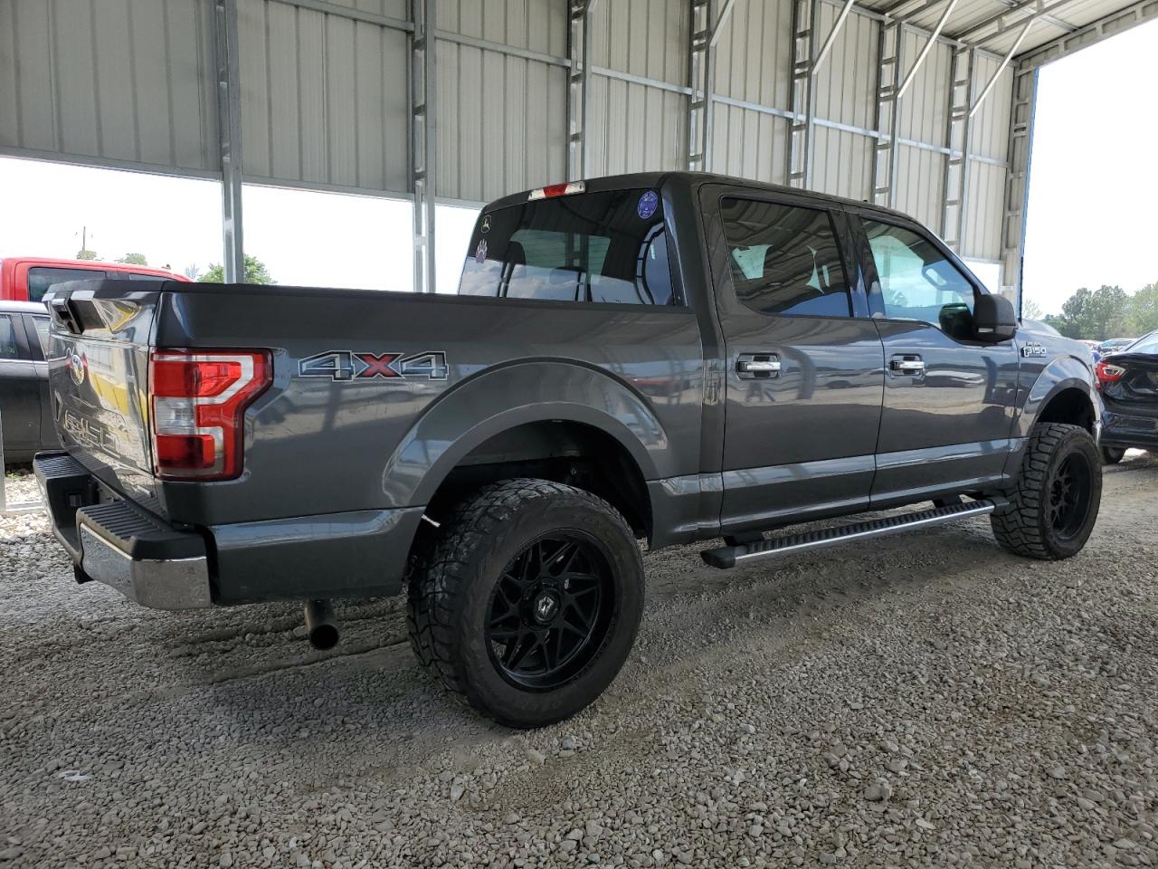 FORD F-150 SUPERCREW
