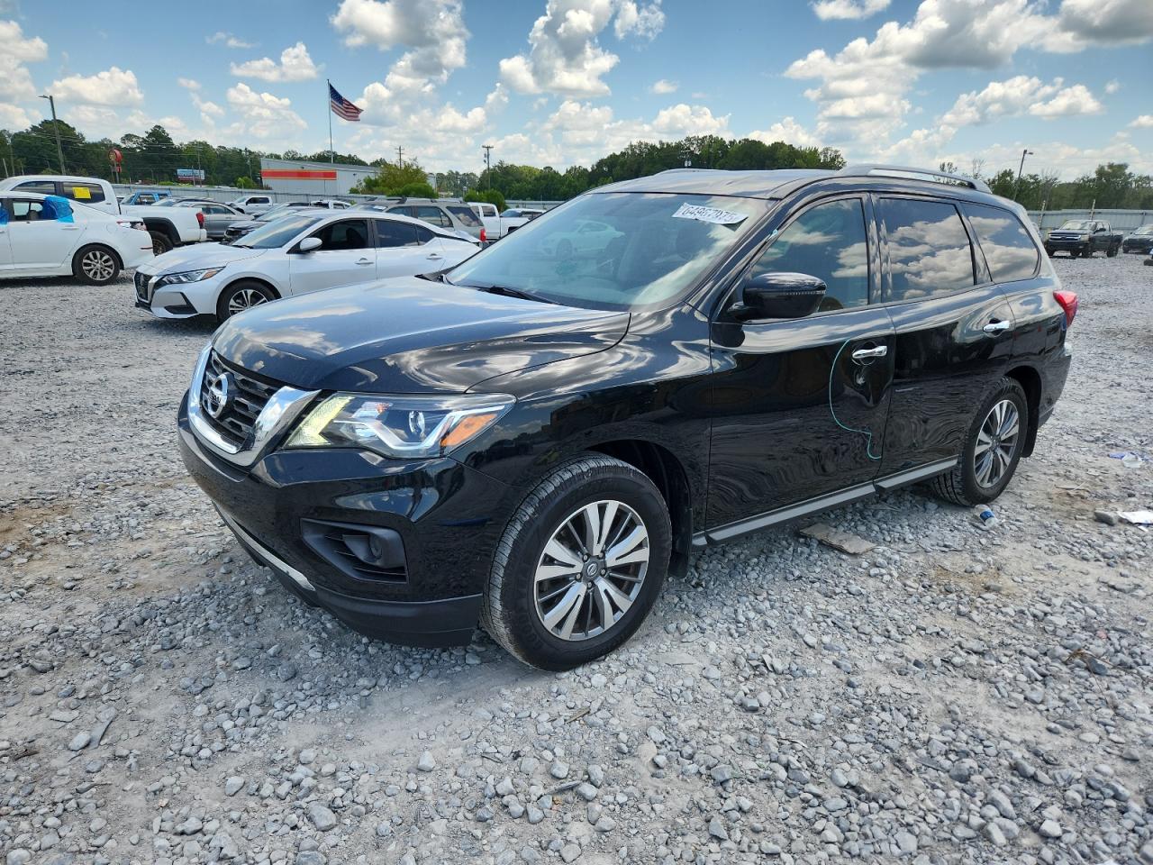 NISSAN PATHFINDER S