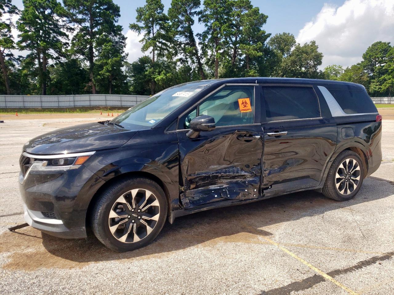 KIA CARNIVAL EX