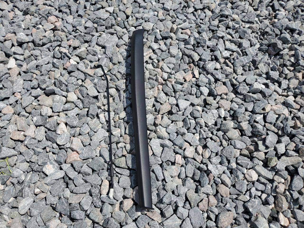 MITSUBISHI OUTLANDER SE