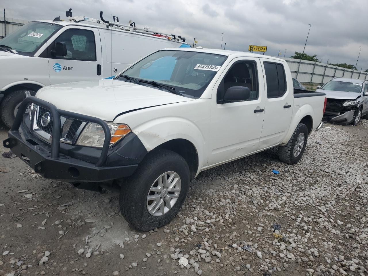 NISSAN FRONTIER S