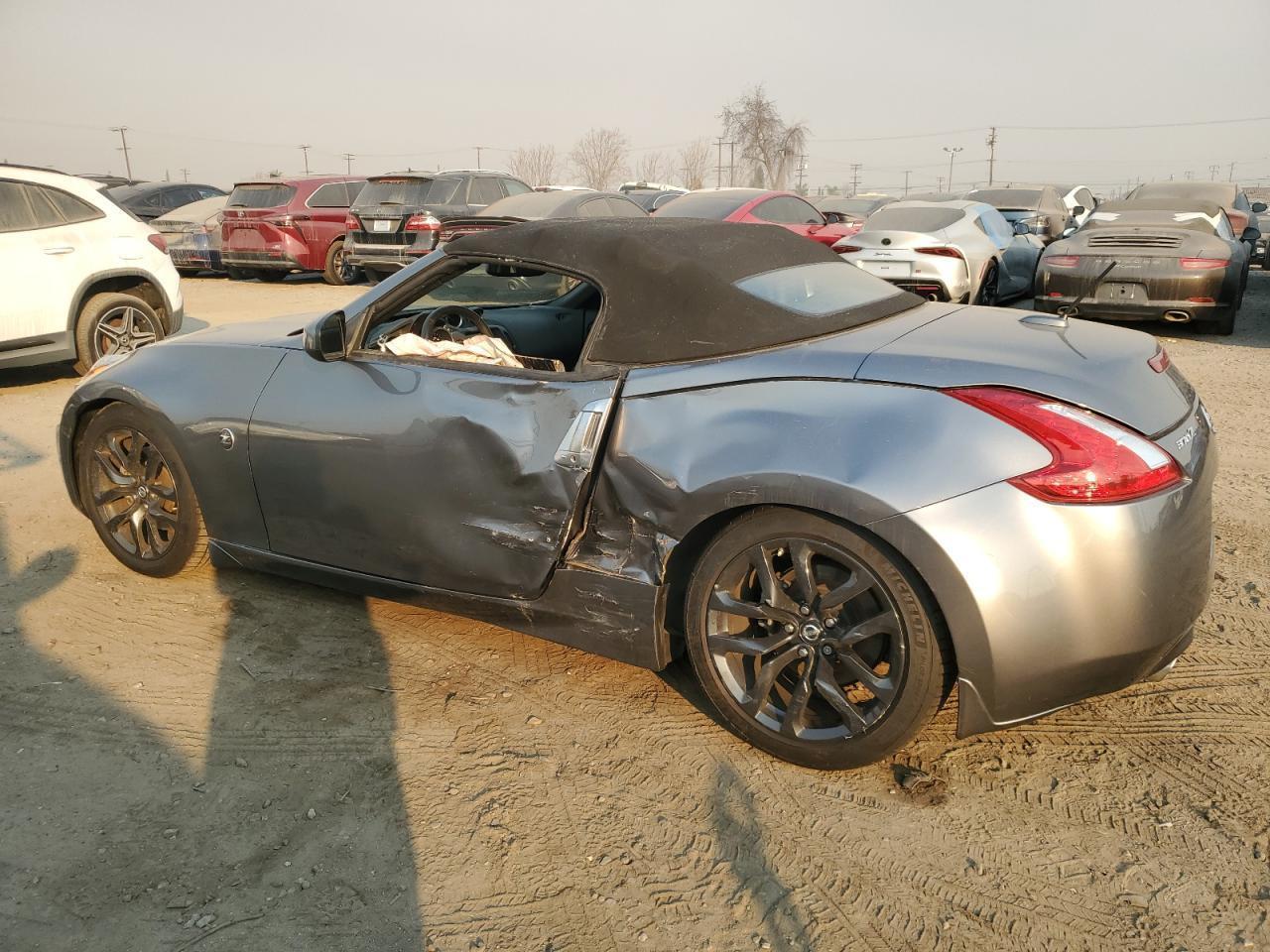 NISSAN 370Z BASE