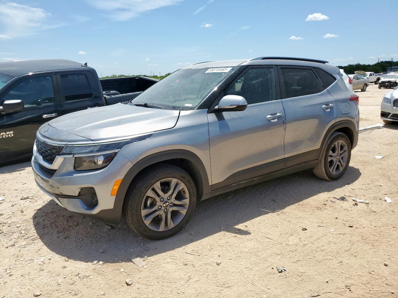 KIA SELTOS S