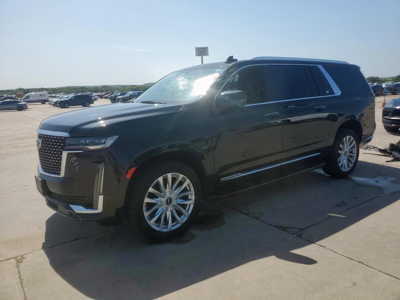 CADILLAC ESCALADE ESV LUXURY