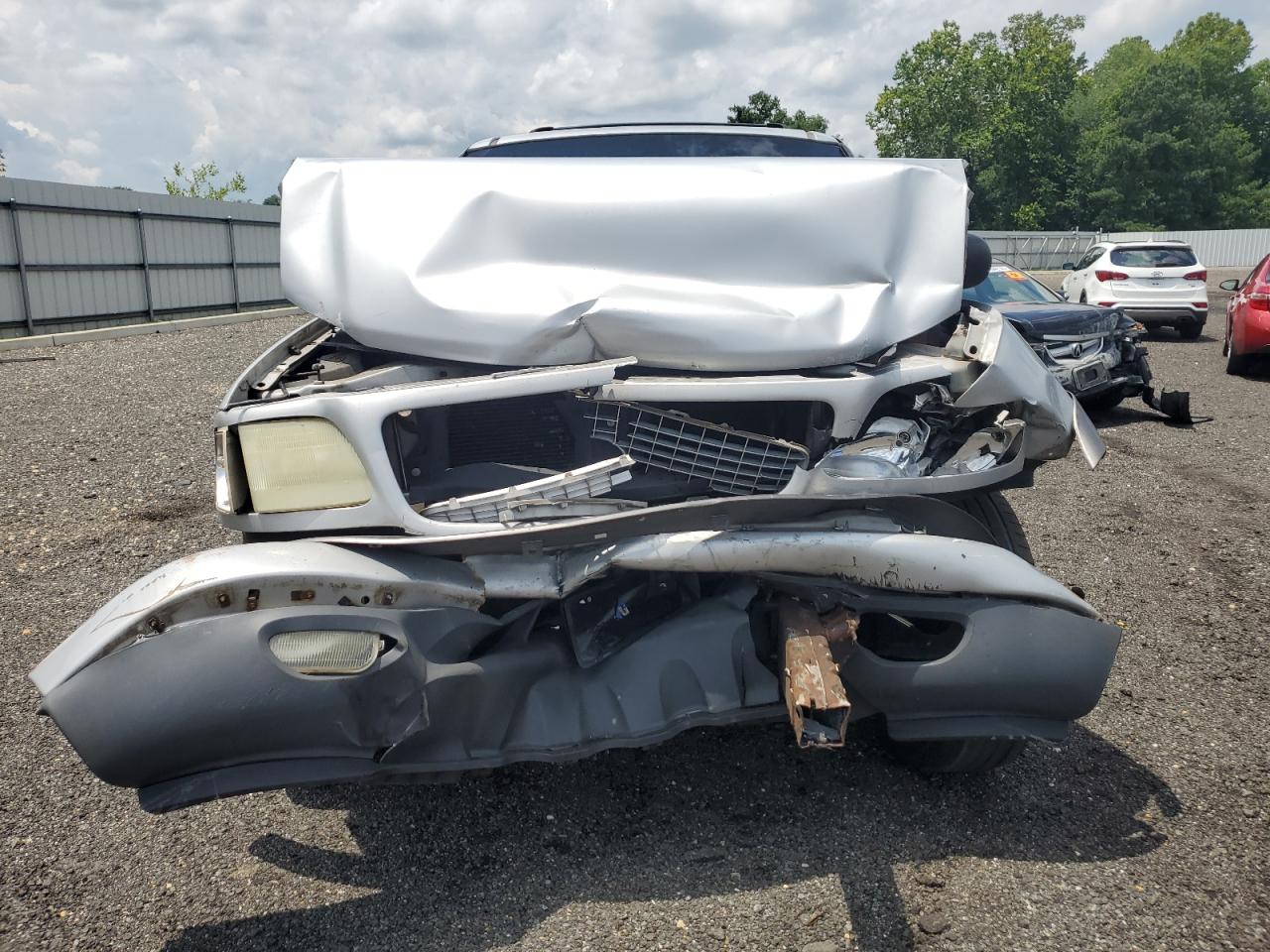 Lot #3285704660 2002 FORD EXPEDITION