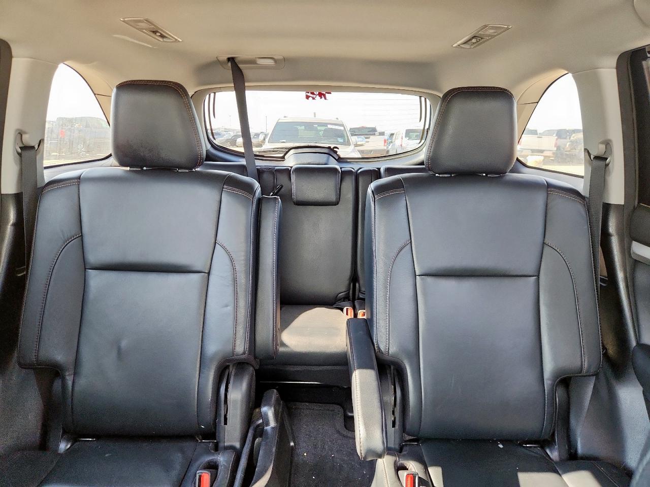 TOYOTA HIGHLANDER SE