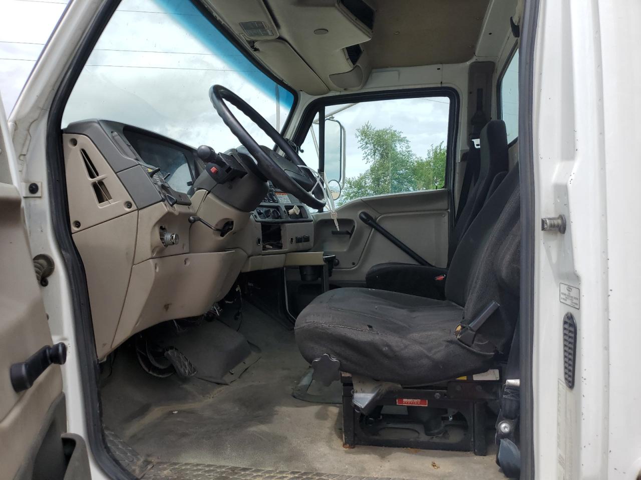 Lot #3241489737 2008 STERLING LT 8500