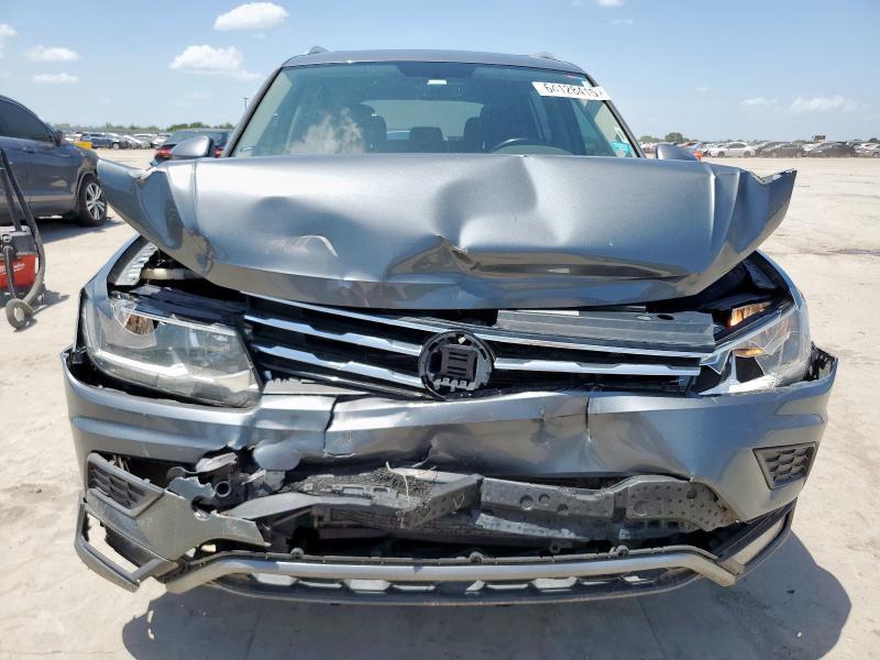 2018 VOLKSWAGEN TIGUAN SE 3VV3B7AX8JM061589