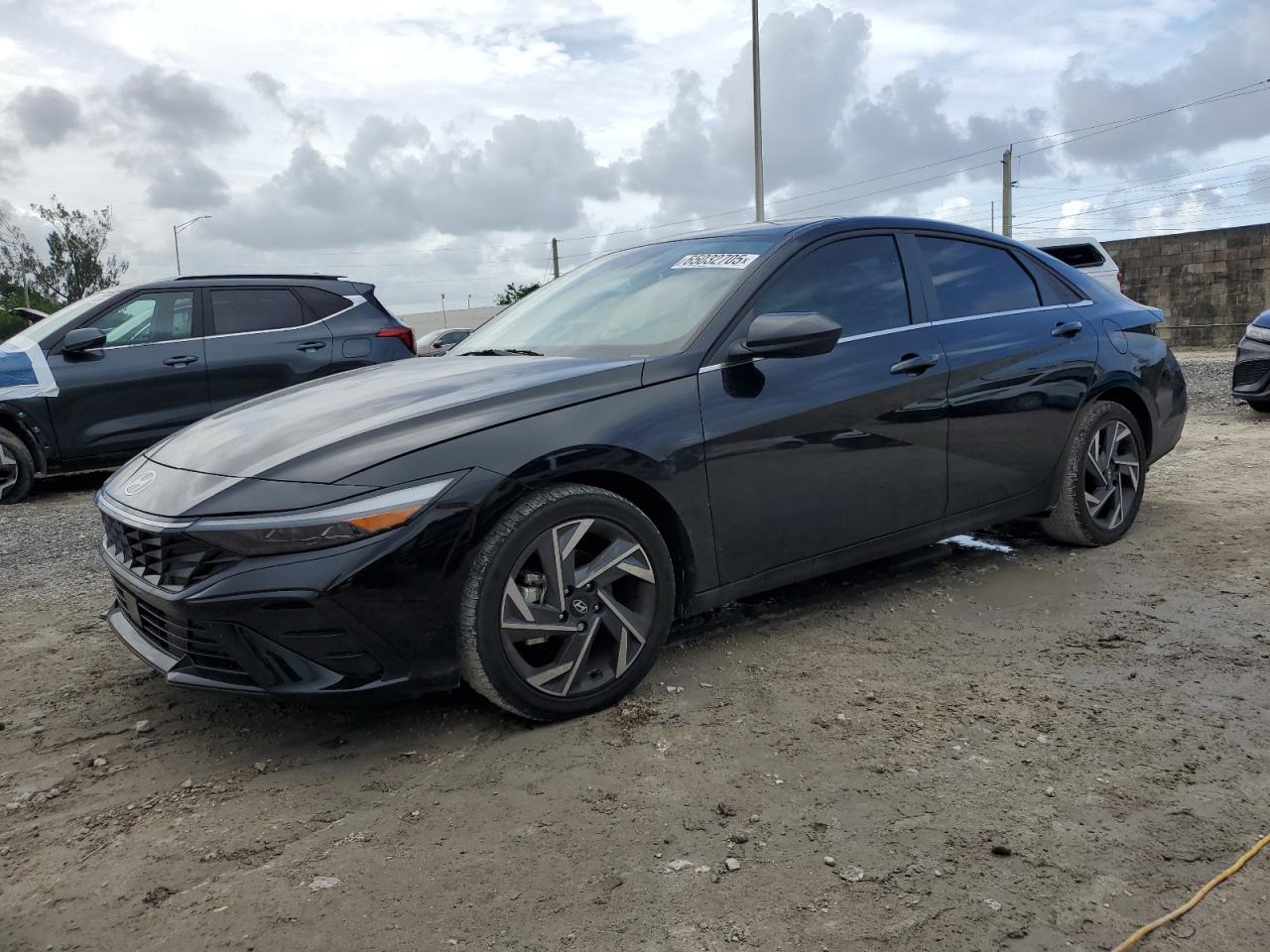 HYUNDAI ELANTRA SEL