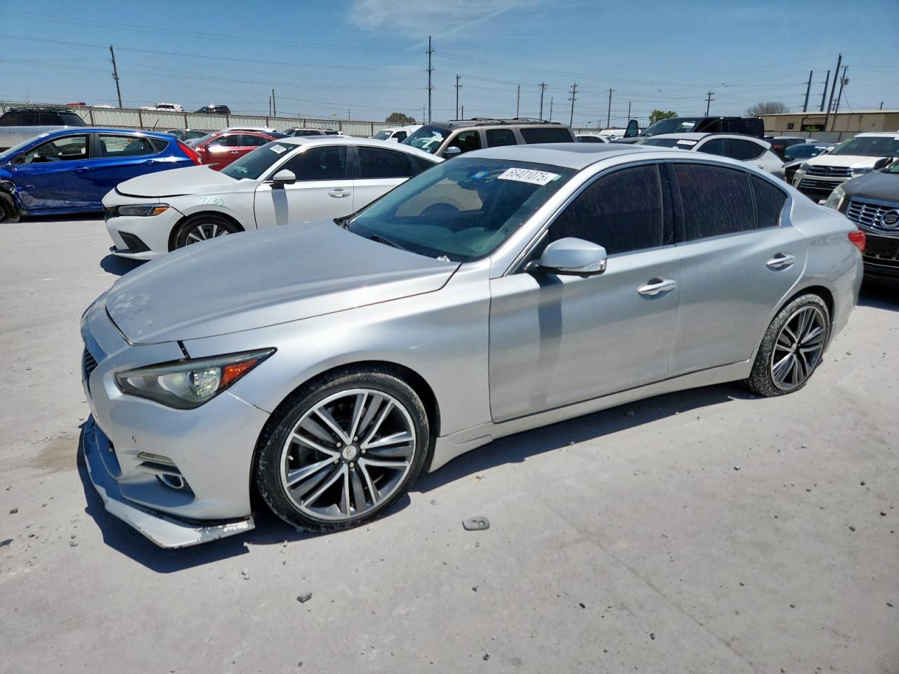 INFINITI Q50 BASE