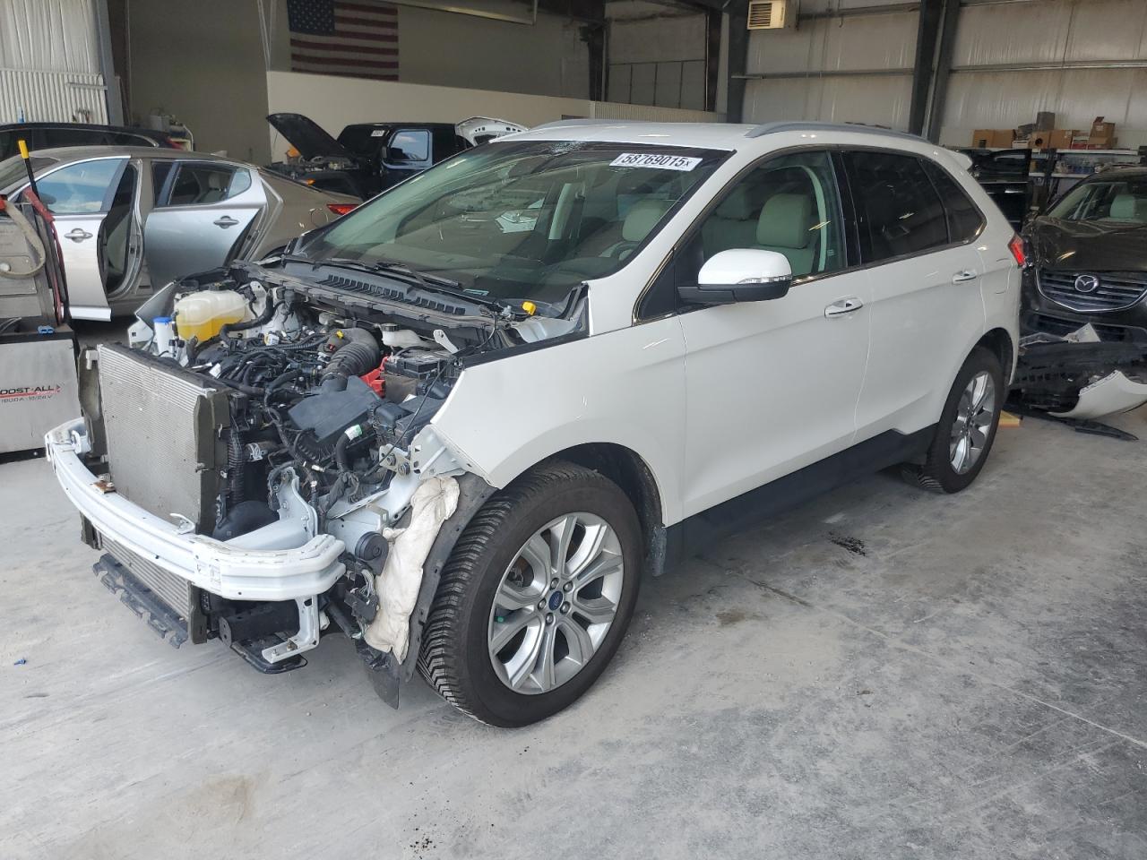 FORD EDGE TITANIUM