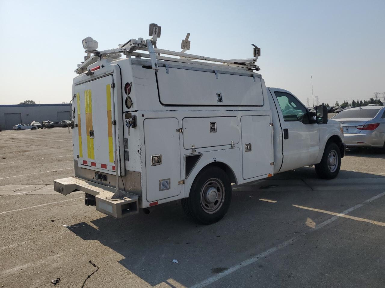 FORD F-350 SUPER DUTY