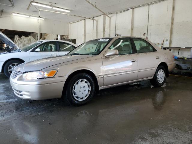 TOYOTA CAMRY CE