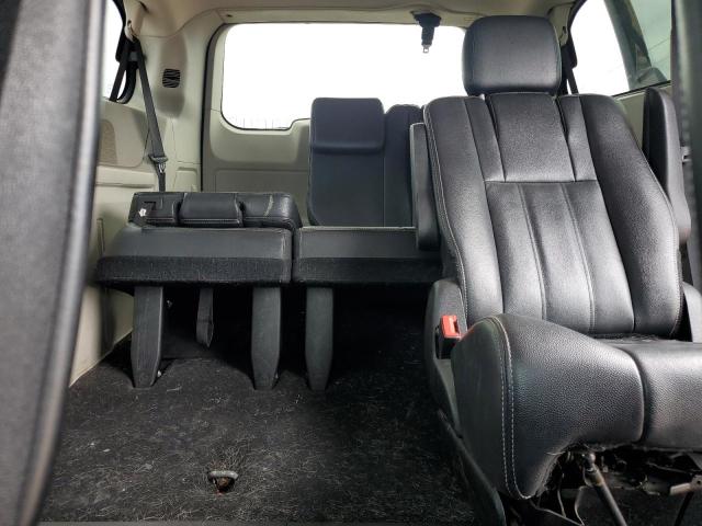 2014 CHRYSLER TOWN & COU - 2C4RC1BG6ER448559